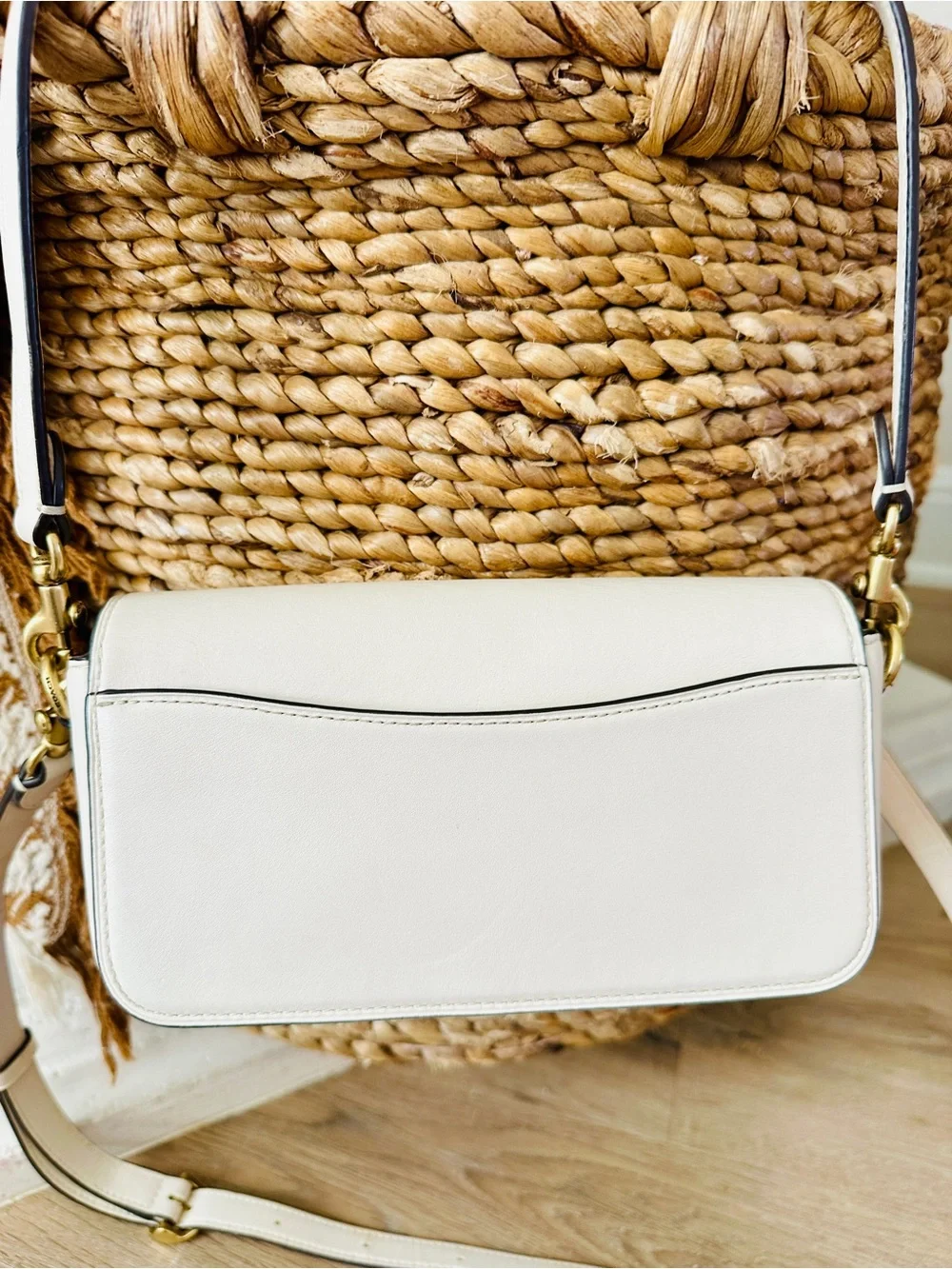 Coach Studio Baguette Chalk Glovetanned leather Brass C Lock Shoulder w/crossbdy